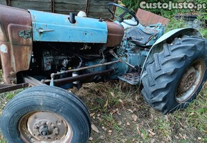 trator fordson super desta