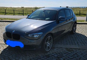 BMW 118 5 portas