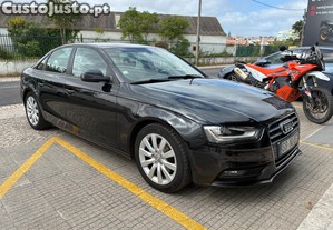 Audi A4 Limousine - 12