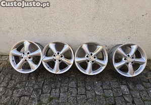 Jsntes Mercedes-Benz