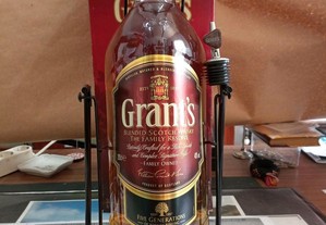 Whisky Escocês Grant's c/balanço 3 L
