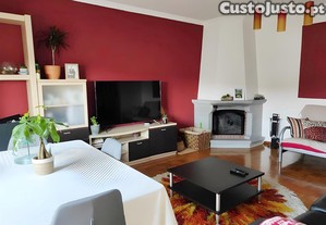 Apartamento T2 Em Abraveses,Viseu