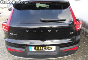 Volvo XC40 1.5 MOMENTUN T3 163CV - 21