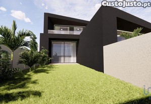 Casa / Villa T3 em Apúlia e Fão de 135,00 m²