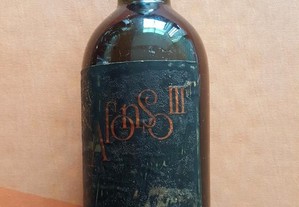 Garrafa de vinho Afonso III, da Adega Cooperativa de Lagoa - muito antiga
