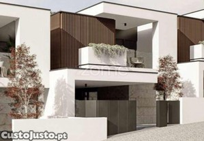 Moradia T3 Em Construção- Vale S. Martinho