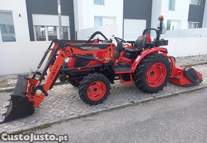 Trator kioti 40cv