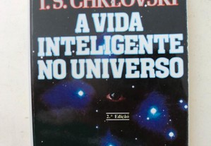 A Vida Inteligente no Universo de Carl Sagan e I. S. Chklovski