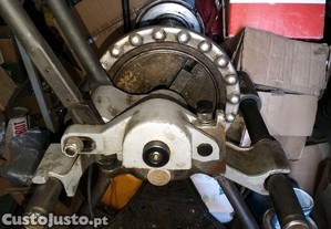 M�quinas v�rias de canaliza��o e acess�rios