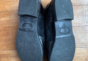 Sapatos Oxford, pretos, tamanho 35
