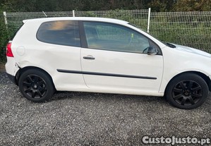 VW Golf 5 - 04