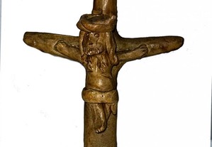 Crucifixo Rosa Ramalho