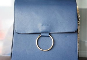 Mochila azul c etiqueta da HSN Vogue Hand Bag angela