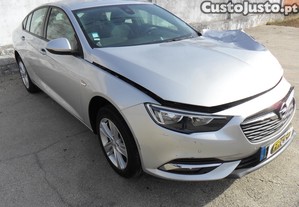 Opel Insignia 1.6 ECOTEC D 110CV - 18