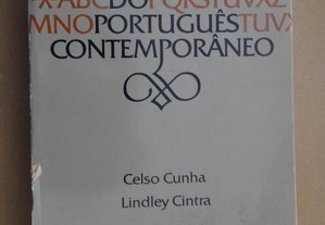 "Nova Gramática do Português Contemporâneo" de Celso Cunha e Lindley Cintra