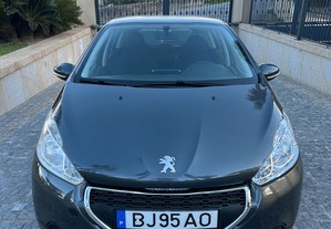 Peugeot 208 1.4 HDI (Excelente estado)
