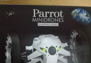 Parrot Mini Drone Jumping Sumo - Novo