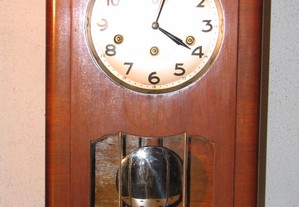 Relógio Antigo de Parede "Reguladora"