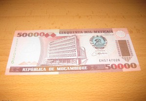 Nota de Moçambique "50000 Meticais" UNC