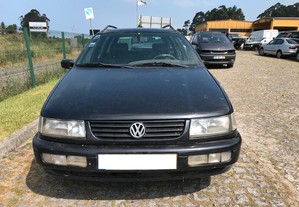 VW Passat 1.9 TDi 90cv Variant 1995 - Para Peas