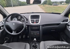 Peugeot 207 1.6 HDi 90cv - 11