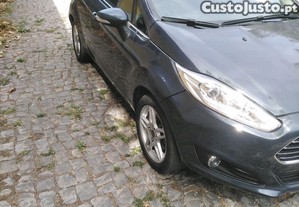 Ford Fiesta fiesta - 14