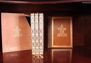 A Vida de Jesus// Raul Correia 4 Volumes