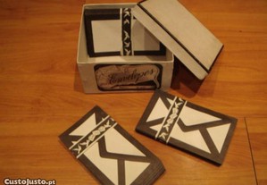 Curiosidade:caixa com cartas antigas