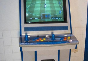 Maquina arcade original sem jogos