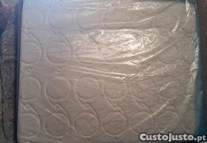 2 colchões para dar