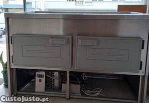 Bancada de frio profissional (refrigeração)