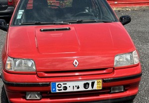 Renault Clio Bacara