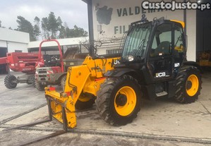 Telesc�pico JCB de 9,00m do ano 2018 com A/C