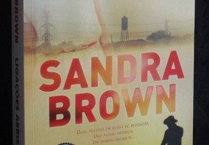 Livro Ligações Arriscadas Sandra Brown