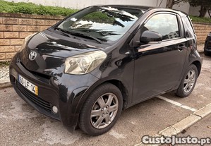 Toyota iQ Aj1(a) - 11