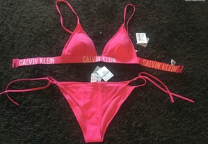 Bikini calkin Klein rosa M novo com etiquetas