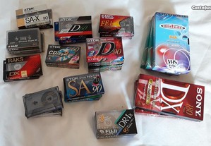 Várias Cassetes de AUDIO seladas e 5 Vídeo/VHS