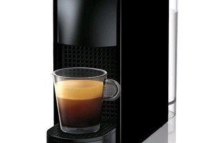 Maquina de cafe Nespresso Piano