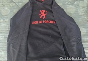 Lote de duas camisolas originais da Lion of Porches 9/10 para menino
