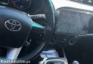 Toyota Hilux 4x4 - 16