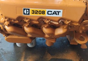 Motor CAT 3208 v8