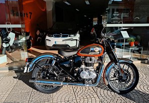 Royal Enfield Classic 350 Chrome Red