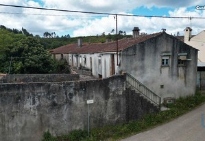 Casa de aldeia T4 em Coimbra de 525,00 m²