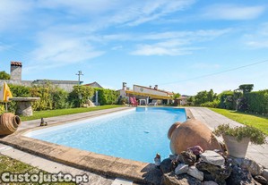 Moradia de T4 com Piscina, Jardim e 1 Hectare de Terreno   Junto ao Golfe do Montado, Setúbal
