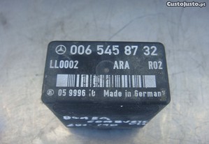 Mercedes 190 W201 200 W124 Centralina módulo relé bomba combustível Ref 0065458732