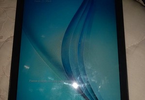 Tablet Samsung Tabe E