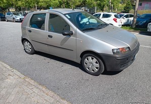 Fiat Punto Elx 1.2cc 8V Económico
