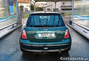 MINI Cooper 3 portas - 03