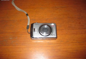 Máquina fotográfica Fujifilm +Outra Máquina Oferta