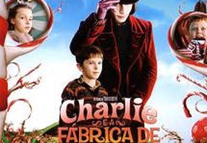Charlie e a Fábrica de Chocolate (2005) Tim Burton, Johnny Depp IMDB: 7.2
